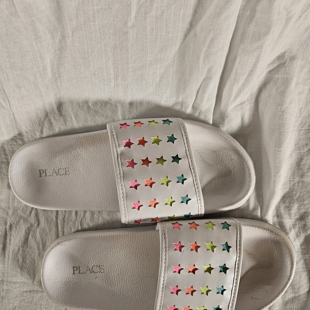 NWOT Children's Place White Sandals with Colorful Stars